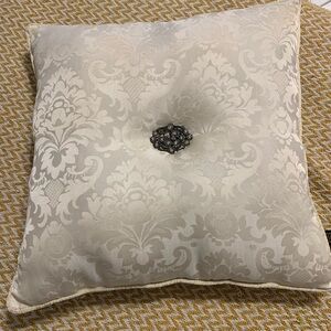 Borgata Luxurious Cream Damask Accent Pillow with medallion